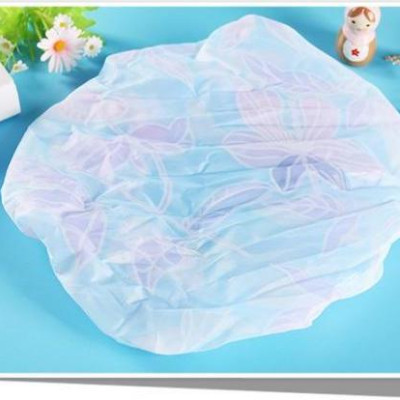 Mũ nilon đội đầu đi tắm loại vừa (giao màu ngẫu nhiên)