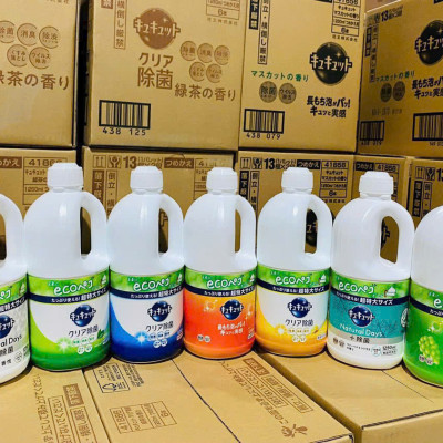 Nước rửa chén diệt khuẩn KAO Kyukyutto 1380mL nội địa Nhật - Hương cam