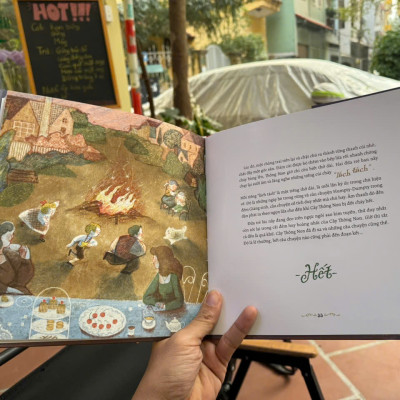(Bìa cứng) CHUYỆN CÂY THÔNG NON – Hans Christian Andersen – Lư Giang dịch – Crabit Kidbooks – NXB Hà Nội