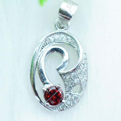 Mặt dây chuyền bạc 925 đính đá Garnet ngọc hồng lựu tự nhiên kiểu độc đáo MG10