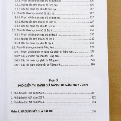 Sách - Hướng Dẫn Thi Đánh Giá Năng Lực Của Đại Học Quốc Gia Hà Nội năm 2025 (Highschool Student Assessment - HSA)