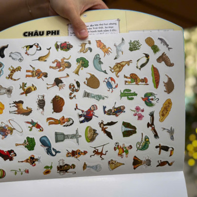 AT-LAS CHO TRẺ EM (Hơn 100 Sticker Và Một Bản Đồ Địa Hình Siêu Lớn) - Nhiều tác giả- Thanh Tú dịch - Tân Việt Books