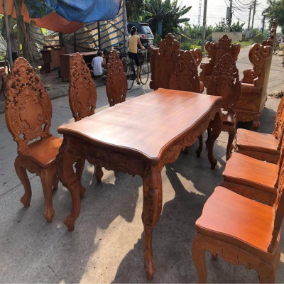 Bộ Bàn Ăn Louis Hoàng Gia Ván Tràn 8 Ghế Liền Vách Gỗ Gõ Đỏ