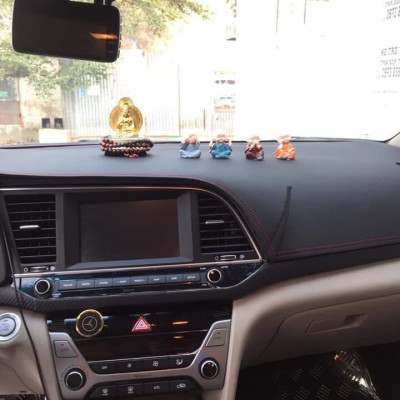 Thảm da Taplo vân carbon Cao cấp dành cho xe Ford Everest 2019