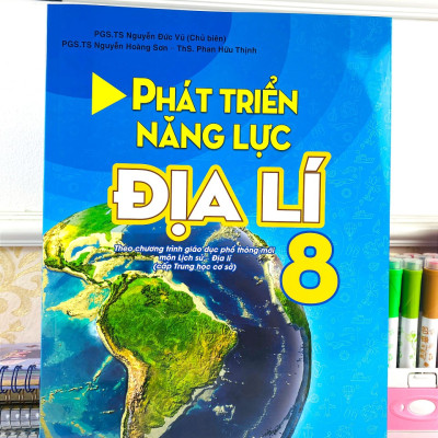 Sách - Phát Triển Năng Lực Địa Lí Lớp 8 (Theo Chương Trình GDPT Mới) - ndbooks