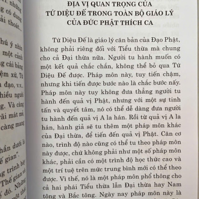 Sách - Tứ Diệu Đế - Hòa Thượng Thích Thiện Hoa