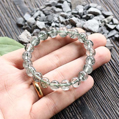 Vòng Thạch Anh Tóc Xanh Nhạt 8.5mm Ngọc Quý Gemstones VT116