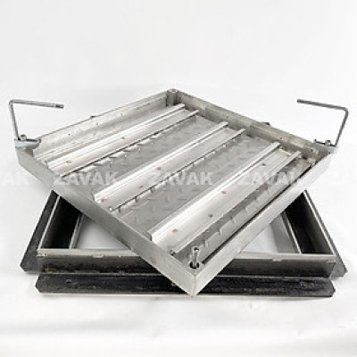 Nắp bể ngầm Zavak Inox 304. MHD 700x700