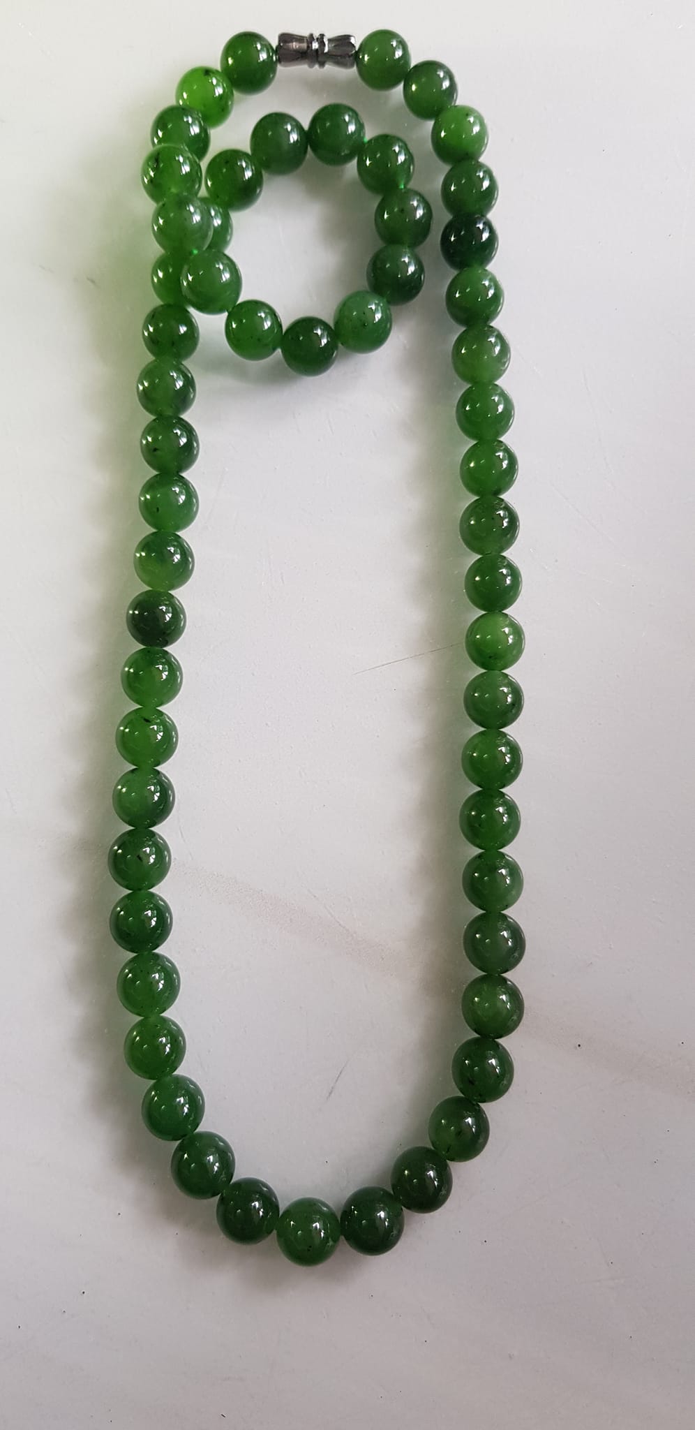 Vòng chuỗi đeo cổ Nữ mới đẹp Đá ngọc jade hay ngọc phật xanh tự nhiên Size 8mm màu xanh ngọc bích bóng sang đẹp hợp mệnh thủy mộc hỏa Quà tặng ý nghĩa cho Mẹ, mình và người thân ý nghĩa ạ