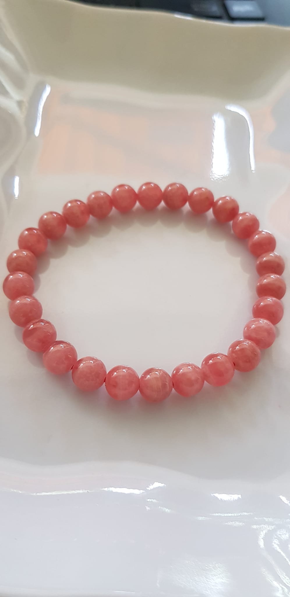 Vòng tay phong thủy Đá Đào Hoa tự nhiên Mới Đẹp AAA hạt tròn size 8mm Màu Hồng tươi bóng đẹp Nữ mệnh hỏa, mệnh thổ ạ Công dụng may mắn, tài lộc, tốt sức khỏe, xinh đẹp tay ạ