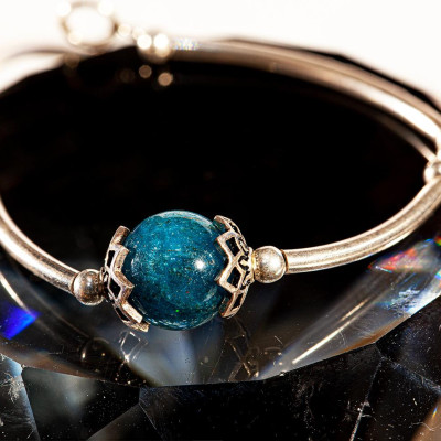 Vòng tay phong thủy đá Azulite tự nhiên mix charm hoa bạc VK005