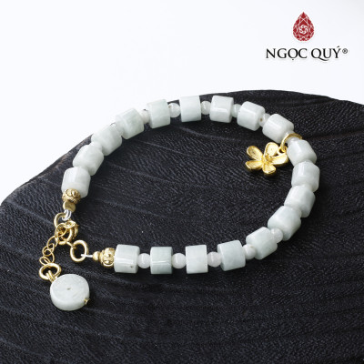 Vòng đá cẩm thạch phỉ thúy phối charm bạc mạ vàng mệnh hỏa, mộc - Ngọc Quý Gemstones