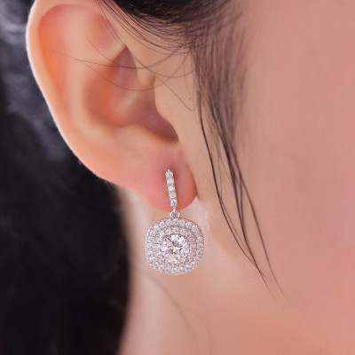 Khuyên tai đá nụ khối vuông thanh lịch