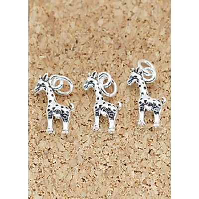 Combo 3 cái charm bạc hình hươu cao cổ treo - Ngọc Quý Gemstones