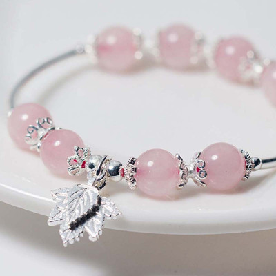 Vòng tay đá thạch anh hồng phối charm lá phong mệnh hỏa, thổ - Ngọc Quý Gemstones