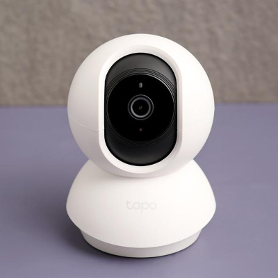 Camera IP 360 độ 1080P TP-Link Tapo C200 Trắng - Hàng chính hãng