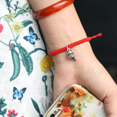 Vòng Kết Dây Đỏ Charm Mèo Thần Tài Bạc Ngọc Quý Gemstones GA2