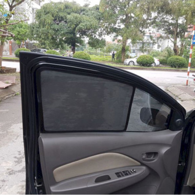 Bộ rèm che nắng nam châm dành cho xe Toyota Vios 2008-2013