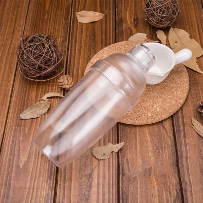 Bình Lắc Pha Chế Cocktail, Trà Sữa bằng nhựa ( Bình Lắc-Shaker Có Vạch Đo Định Lượng Dõ Nét)
