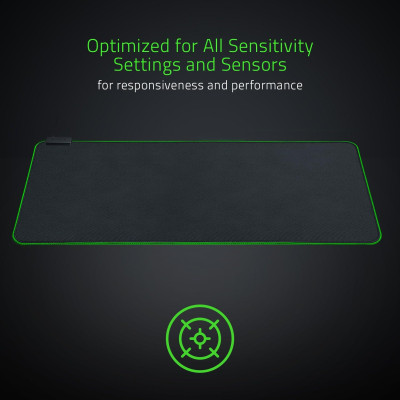 Tấm lót chuột Razer Goliathus Chroma - Black (Hàng chính hãng)