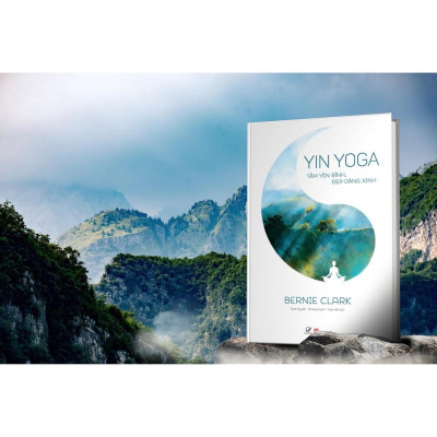 Sách - Yin Yoga - Tâm Yên Bình, Đẹp Dáng Xinh - Quảng Văn