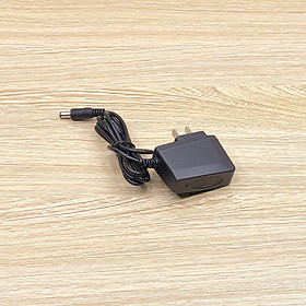 Sạc dùng cho loa trợ giảng AKER MR2500/2700 ( Hàng Chính Hãng )