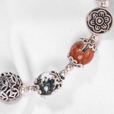Vòng Tay Thạch Anh Ưu Linh Đa Sắc Charm Bạc Ngọc Quý Gemstones