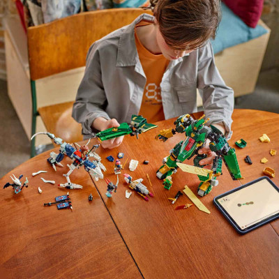 LEGO NINJAGO 71845 Đồ Chơi Lắp Ráp Lloyd Và Chiến Giáp Jet (1112 chi tiết)