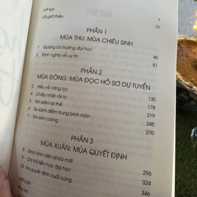 VÌ SAO HỌ TRÚNG TUYỂN - GÓC NHÌN CỦA NHÀ TUYỂN SINH ĐẠI HỌC – Jeffrey Selingo - Khánh Trang dịch – Thái Hà Books - NXB Công Thương