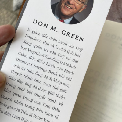 NAPOLEON HILL - NGƯỜI THẦY ĐỜI TÔI - Don Green – Ngọc Hà dịch – Tân Việt – bìa mềm