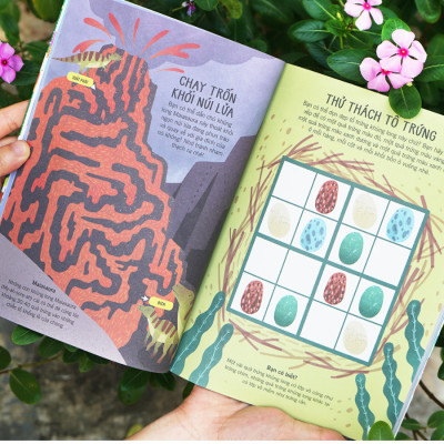 Sách-60++ trò chơi rèn luyện IQ: Thế giới khủng long - Đinh Tị Books