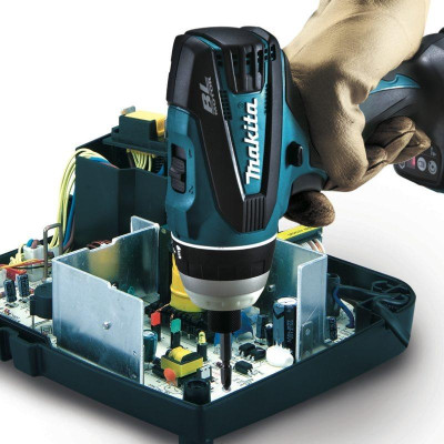 MÁY VẶN VÍT 4 CHẾ ĐỘ DÙNG PIN (BL)(18V) MAKITA DTP141Z (KHÔNG KÈM PIN VÀ SẠC) - HÀNG CHÍNH HÃNG