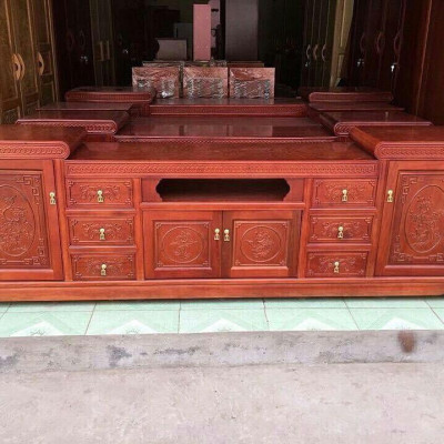 Kệ Tivi Gỗ Xoan Đào lõm giữa