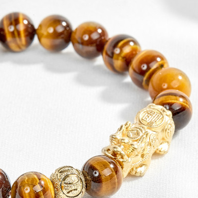 Vòng tay đá mắt hổ vàng nâu thiên nhiên phối tỳ hưu mạ vàng Ngọc Quý Gemstones