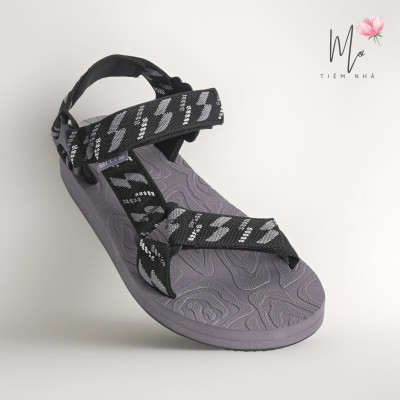 Sandal Biti